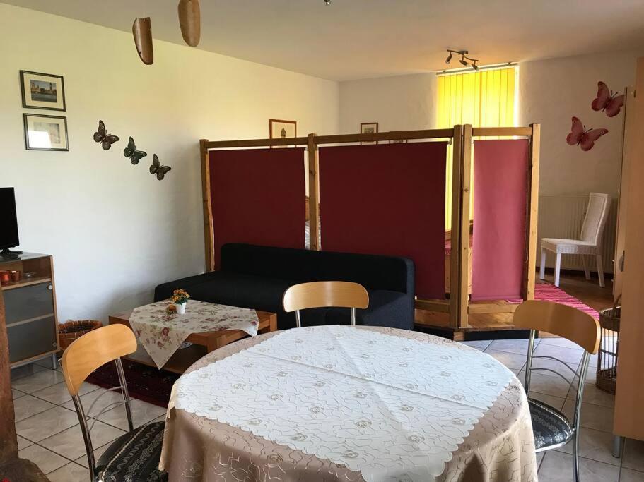 Fewo Mit Eigener Terrasse Und Ausblick 梅谢尼希 外观 照片
